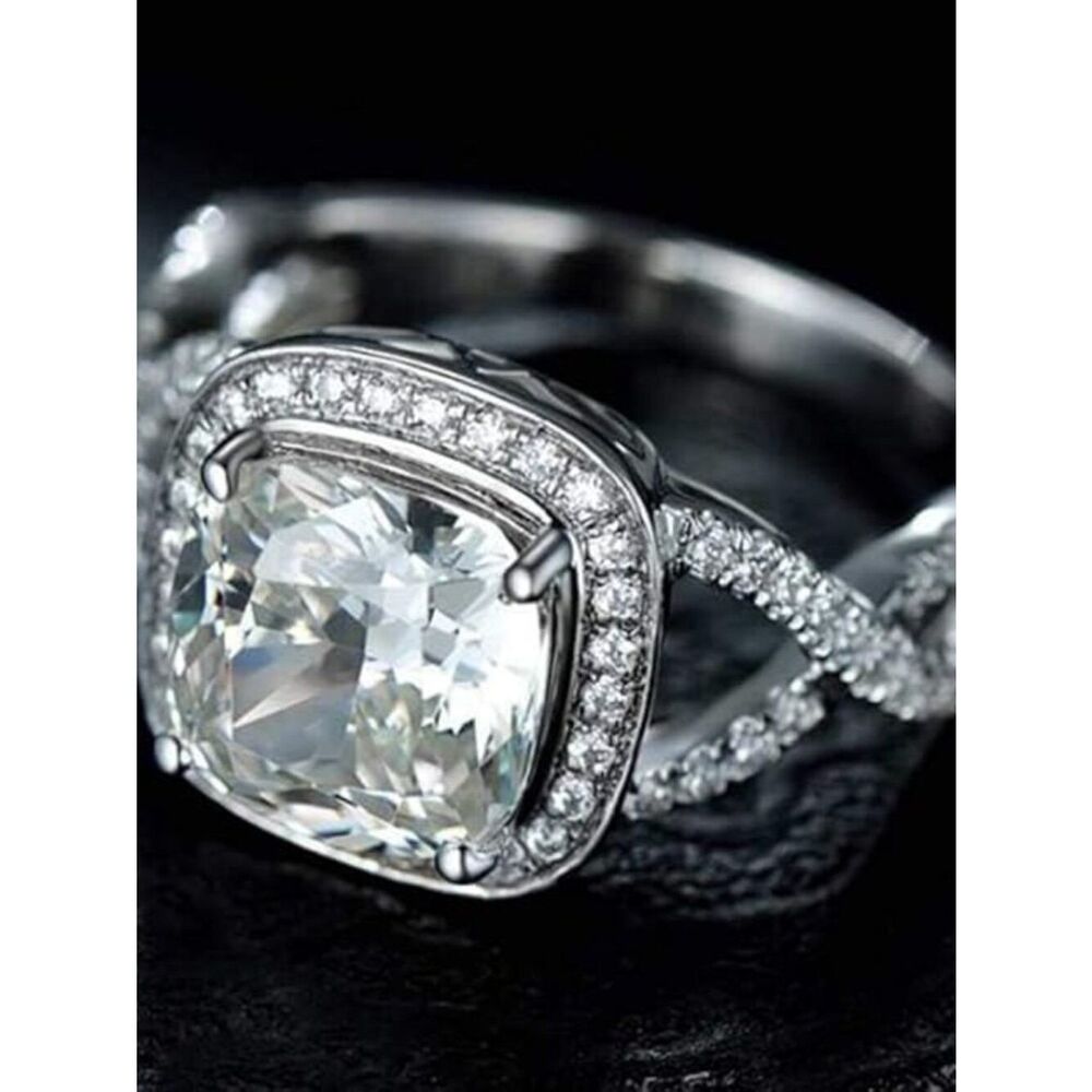 White Platinum Plated with AAA White Diamond Cubic Zirconia Princess Cut Ring - Picture 2 of 9